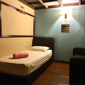 Travel Hub Highstreet Hostel Kuala Lumpur